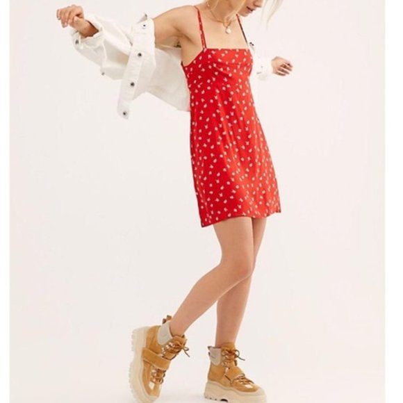 Free People Dresses & Skirts - Free People Wild Child Printed Mini Dress. XS,S,L